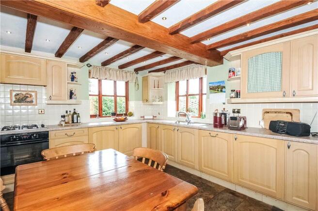 03 Kitchen