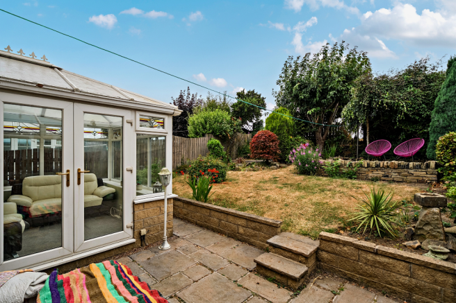 4 bed Detached for sale Image 9