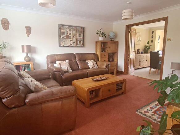 Lounge 2