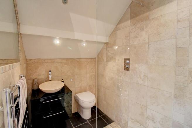 Master En-Suite