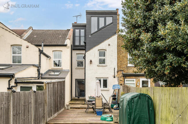 5854a71f-0070-4f0...