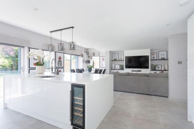 OPEN PLAN KITCHEN LIVING DINING AREA
