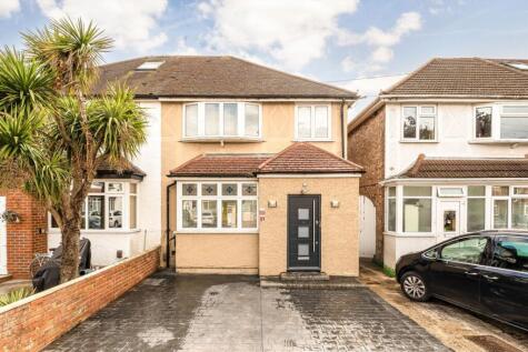 Taunton Avenue, Hounslow