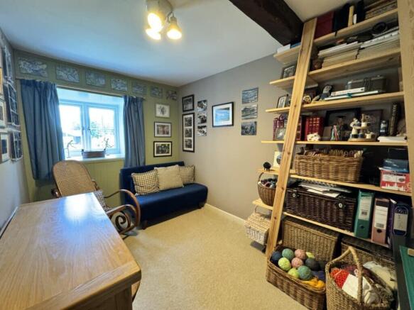 Photo 9