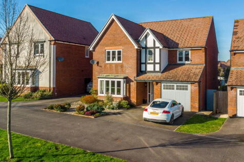 Hewetson Way, Bideford, North Devon