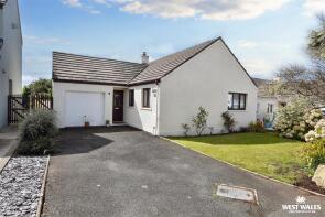 Clontarf, Maes Y Dre, St. Davids, St Davids SA62 6QQ
