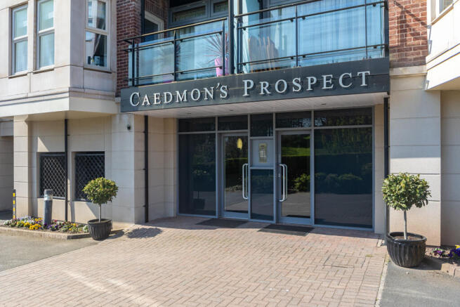 2 bed Apartment for sale Image 11