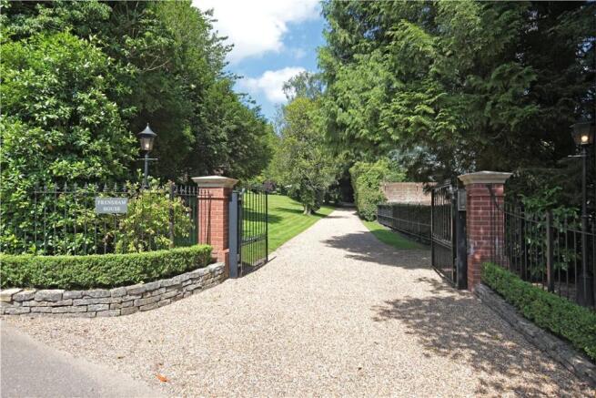 Private Entrance
