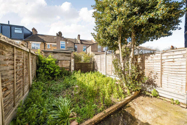 1431332-9-69b95e9...