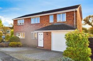 9, Ilex Close, Pamber Heath RG26 3DW