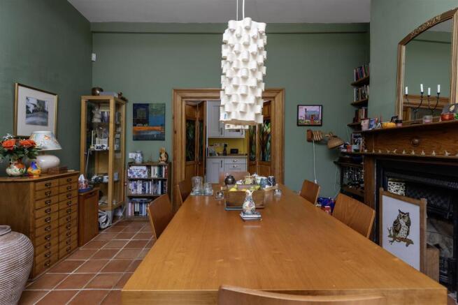 4 bed End of Terrace for sale Image 12