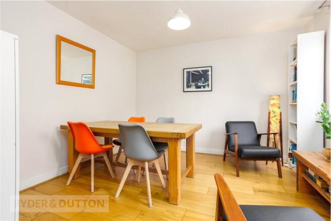 4 bed Detached for sale Image 11
