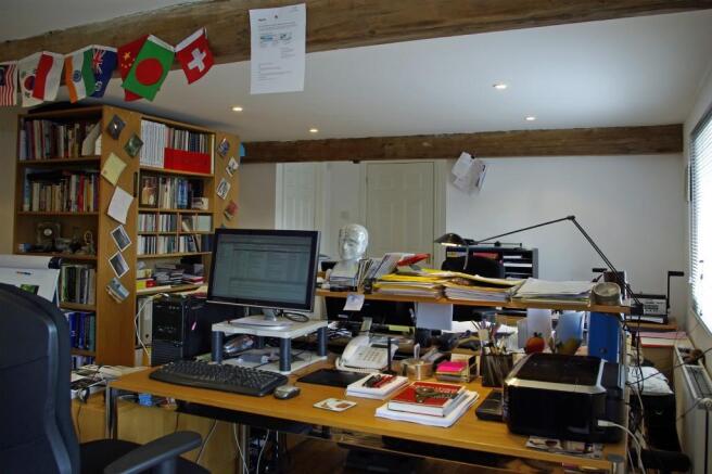 Photo 17