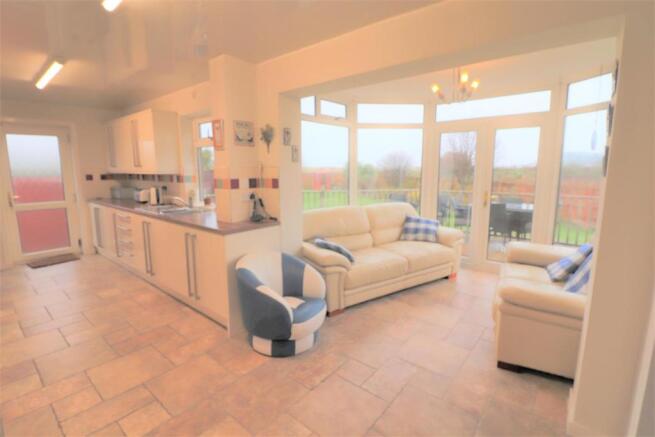 SUN ROOM