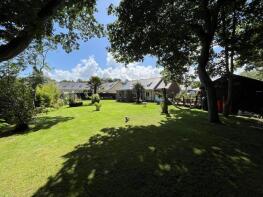 1, Dolphin Court, New Quay SA45 9TA