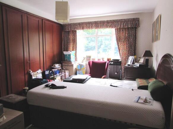 Photo 10