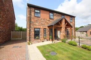 35, Higher Heyes Drive, Kingsley, Frodsham WA6 8DQ