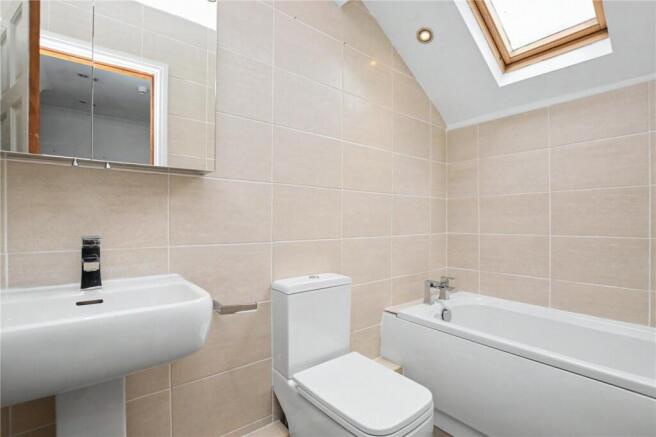 3 bed Detached for sale Image 10