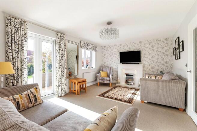 Fletcher Close, Alderton, Tewkesbury, Gloucestershire, GL20 photo 4