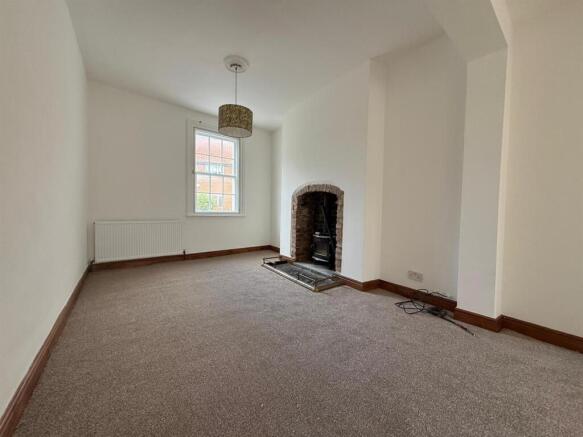 Lounge /  Dining Room