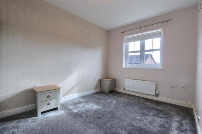 3 bed Semi-Detached to rent Image 4