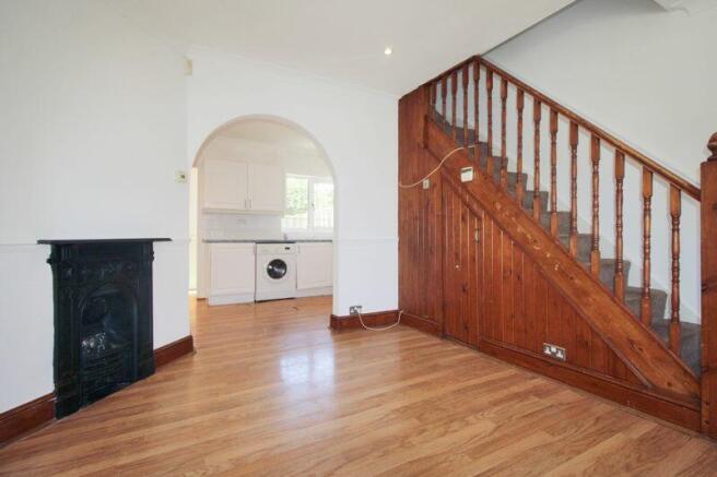 Reception / Living Room 