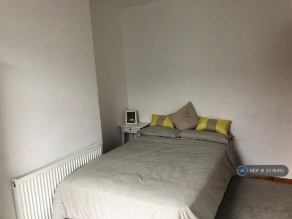 3 bed Terraced to rent Image 6