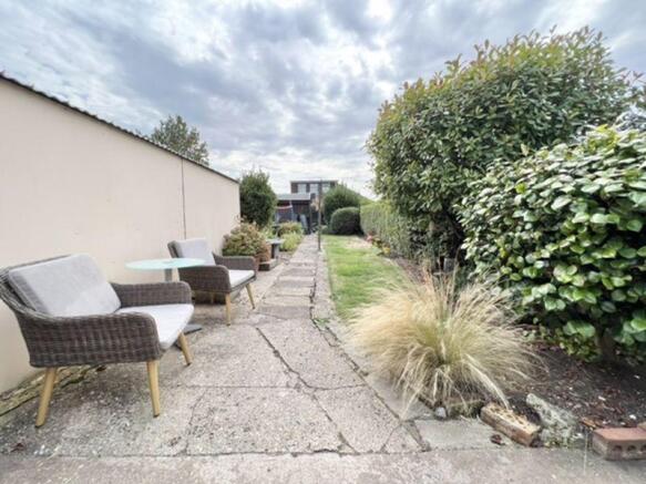 Rear garden view 3