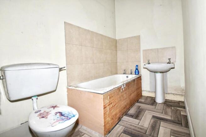 2 bed Terraced for sale Image 9