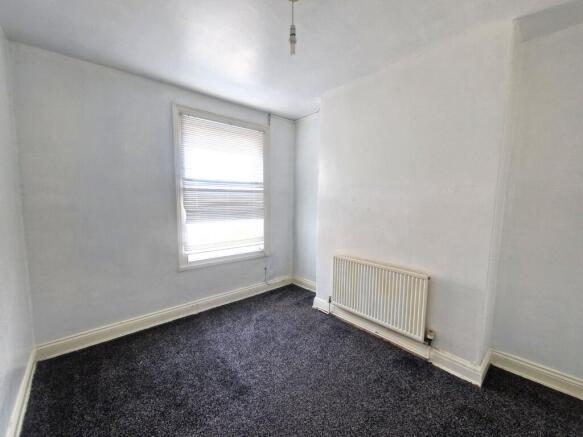 4 bed Terraced for sale Image 8