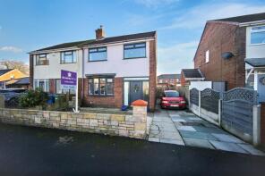 82, Edinburgh Drive, Wigan WN5 9EY