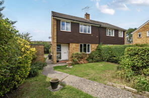 46, Roebuck Estate, Binfield, Bracknell RG42 4DG
