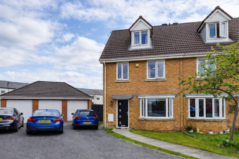 Crompton Way, Lowton, Warrington, WA3 1FS