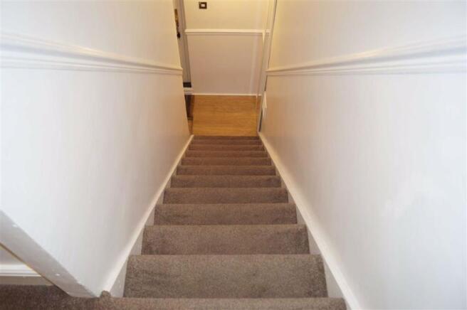STAIRS/LANDING