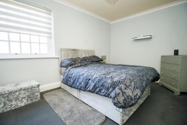 2 bed Apartment for sale Image 9
