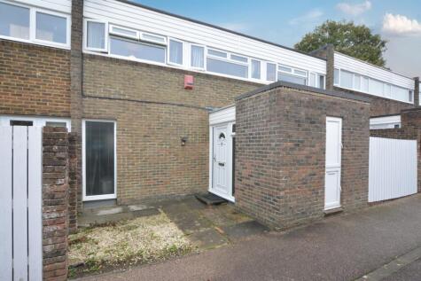 Leonardslee Court, Furnace Green, RH10