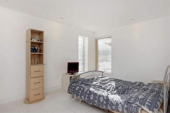 Photo13