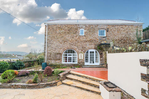 Court Road, Newton Ferrers