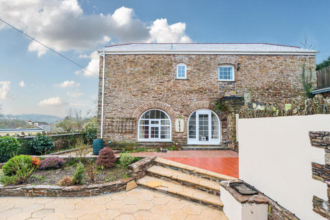 1387868-8-698b0560e5cf6-ARW-1