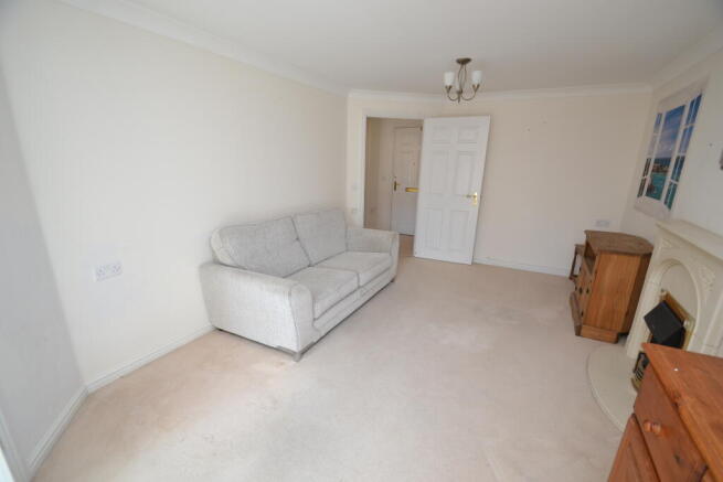 Medina Court, Old Westminster Lane, Newport, Isle Of Wight photo 5