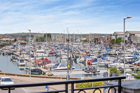 Harbour Lights, North Quay, Weymouth