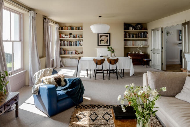 273436 - INIGO_REGENCY COURT-101.jpg