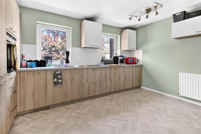Northcott, Bracknell, Bracknell Forest, RG12 photo 3