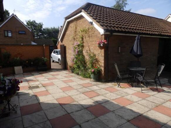 Photo 14