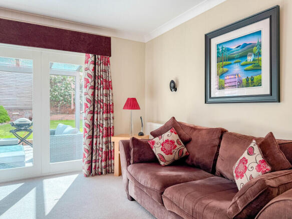 Meadow Vale Close, Yarm photo 4