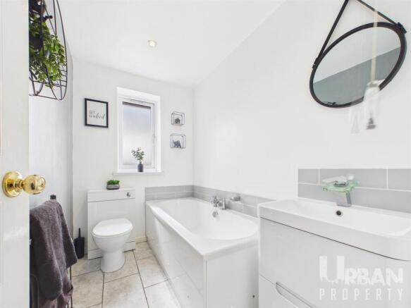 3 bed Detached for sale Image 12