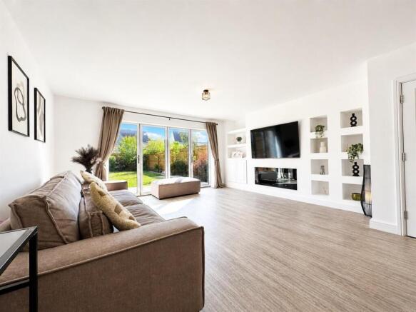 Elm Way, Latchingdon photo 4