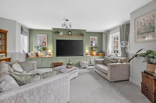 Oatlands Drive, Wixams photo 4