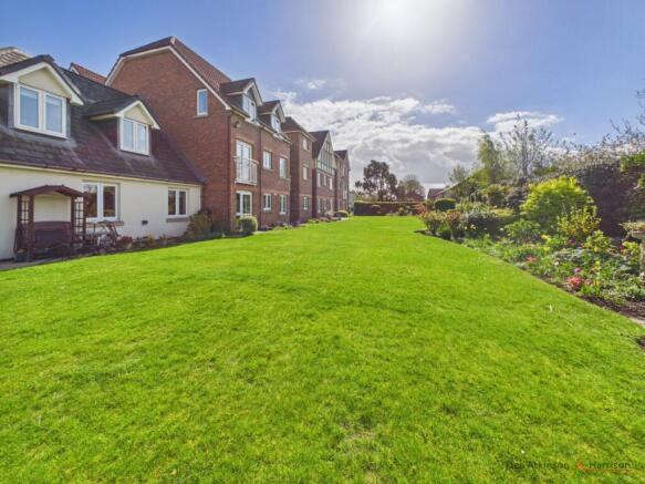 1 bed Sheltered Housing for sale Image 4