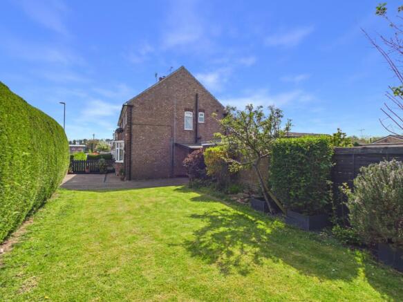 3 bed Semi-Detached for sale Image 5
